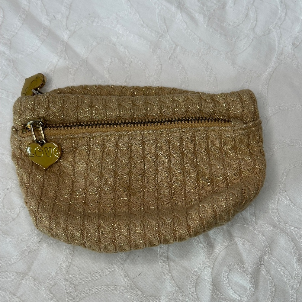 GAP brand Gold Knit texture Cosmetic Pouch featuring 2 Love Heart Charms.